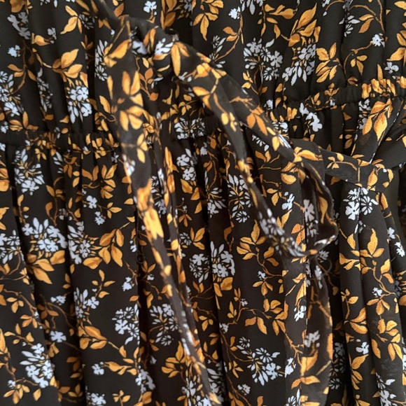 Ever New | High Neck Mini Dress | 6 - Picture 3 of 12